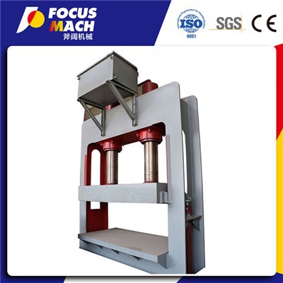 Kaldpressemaskin med høy nøyaktighet